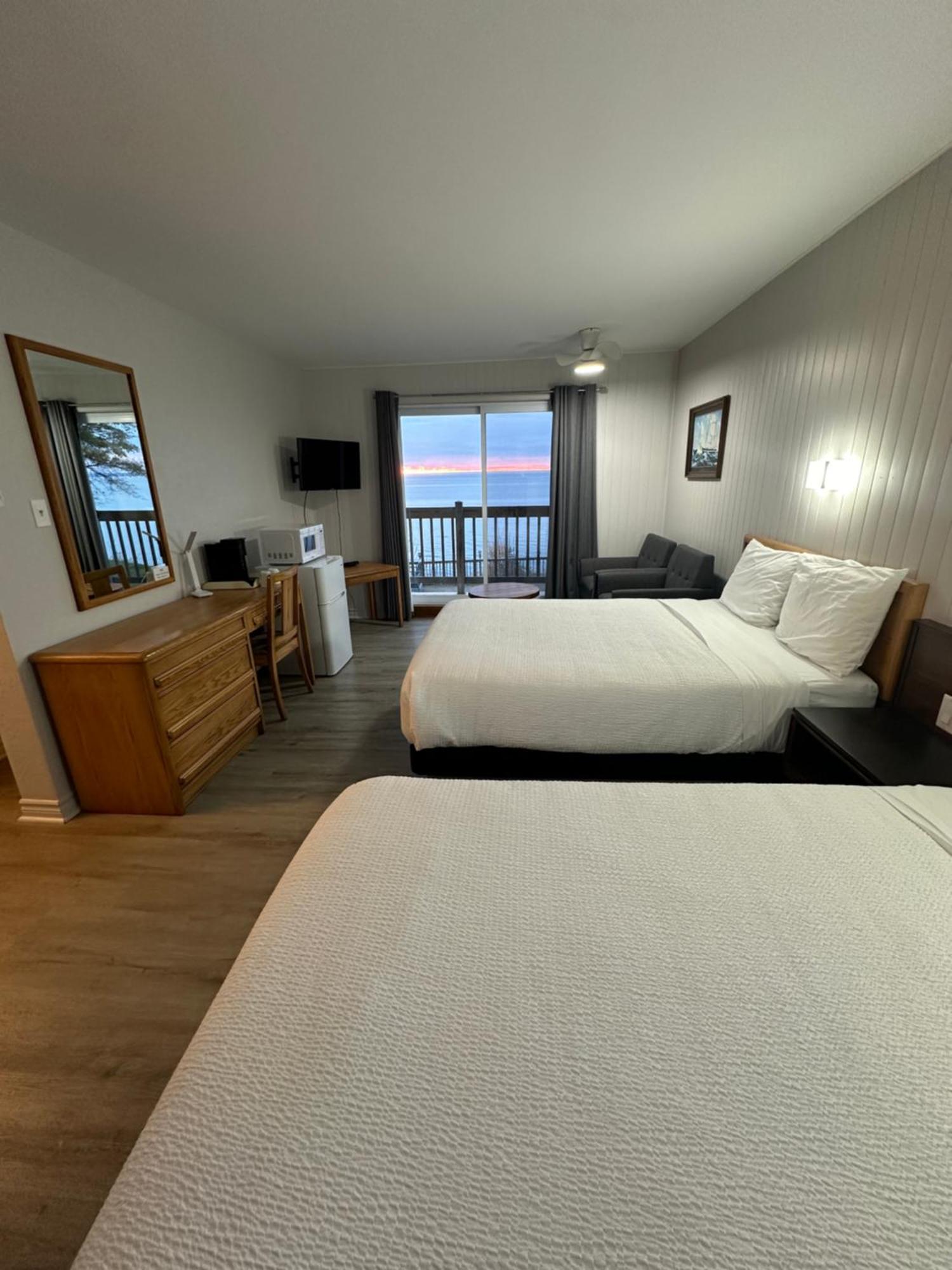Motel Carleton Sur Mer Extérieur photo