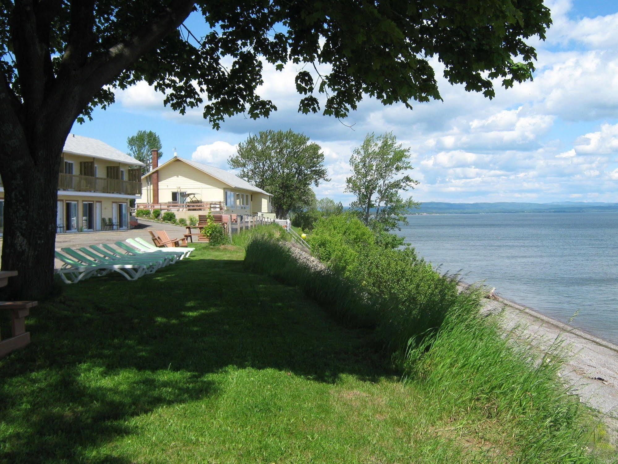Motel Carleton Sur Mer Extérieur photo